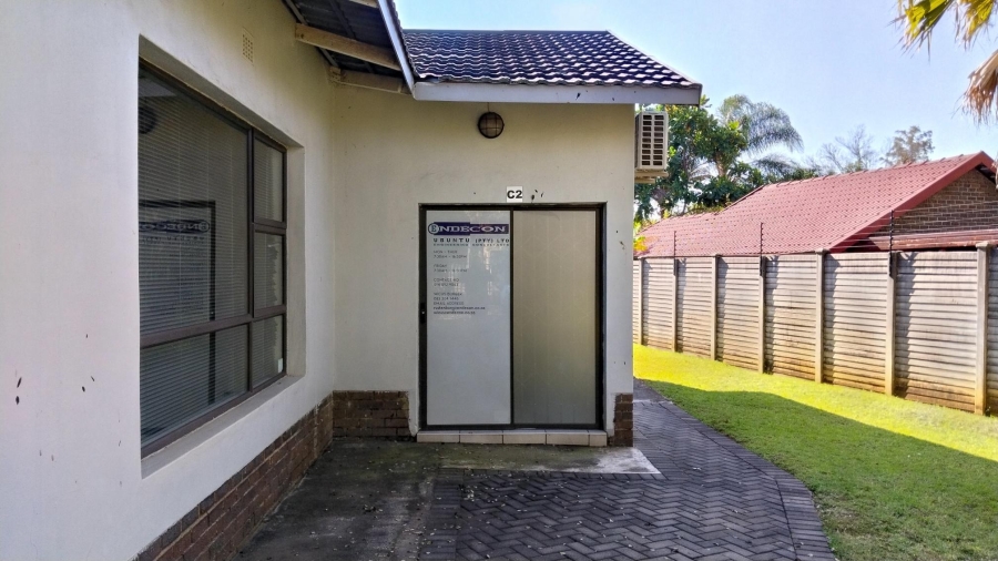 To Let Commercial Property for Rent in Safari Gardens North West